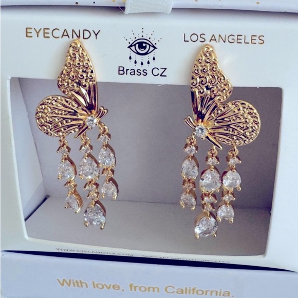 eye candy Jewelry - NWT ⚜️🦋⚜️ Eye Candy Butterfly Lady CZ Crystal Dangle Earring